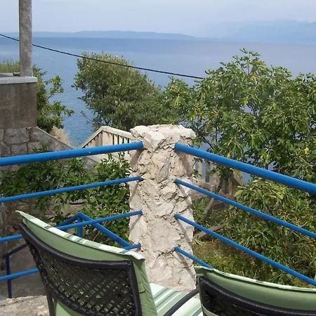 Apartment By The Sea Trpanj, Peljesac - 4549 *